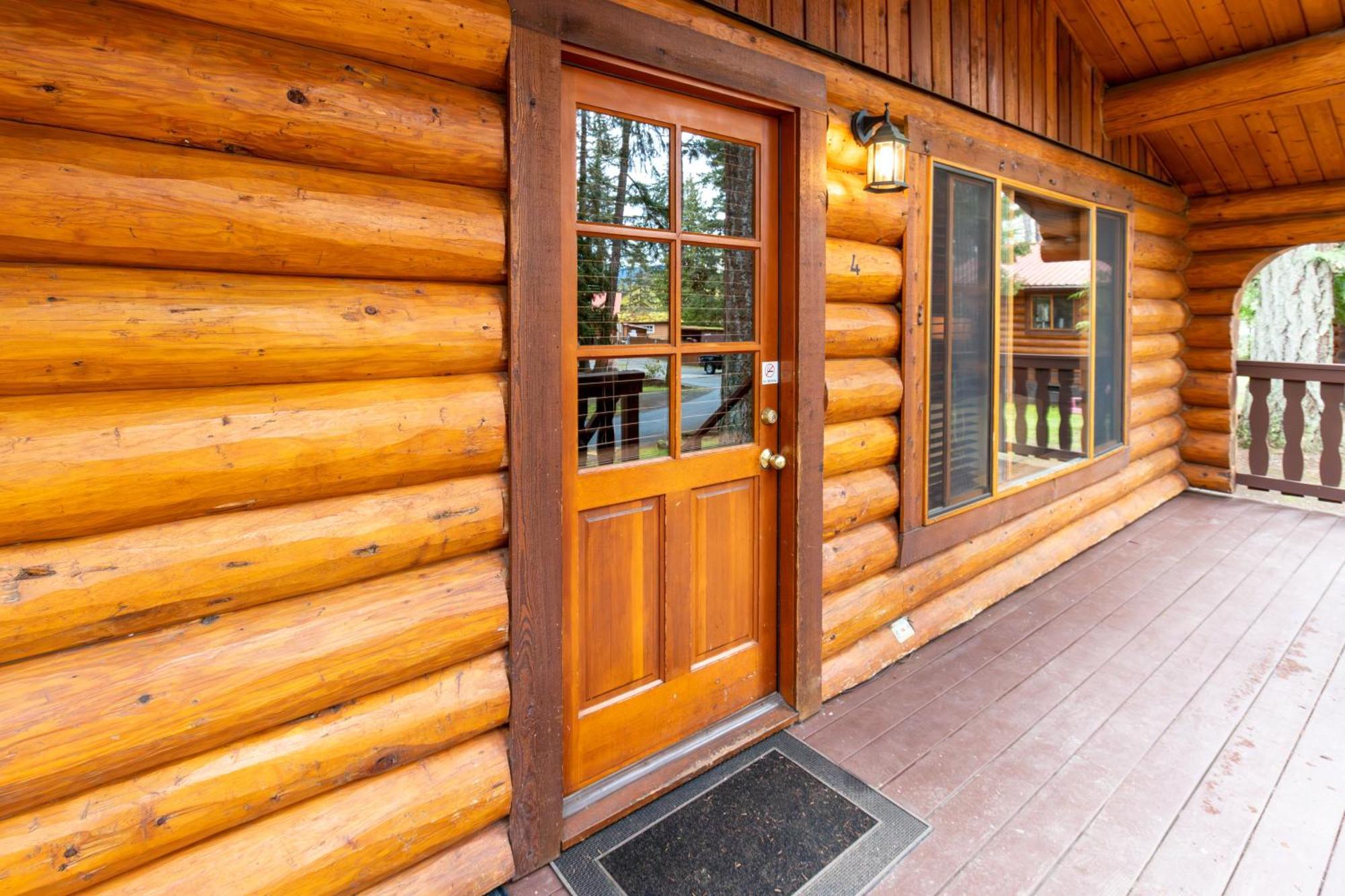 Riverbend Cottage & Rv Resort Parksville Eksteriør bilde